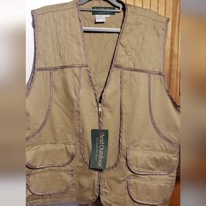 Hunting Vest New With Tags 2XL Christmas Gift Avid Outdoors